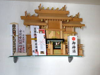 和室　神棚