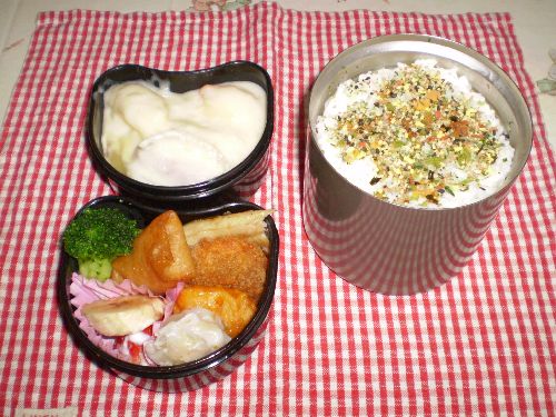 ハッピーとママのポチポチ日記-2.21bento