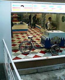 ICECREAM_STORE