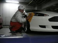 出張洗車 鏡面クロス 仕上げ
