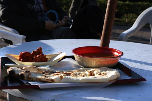 ナンとカレーとタンドリーチキン