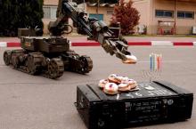 ゴチャ箱 blog.　～食玩・フィギュア・ピンキーストリート～-EOD robot 003