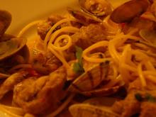 アサリと豚肉のアレンテージョ風　with  パスタ！