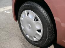 日産ピノタイヤ・ホイール