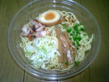 冷やし醤油ラーメン中身