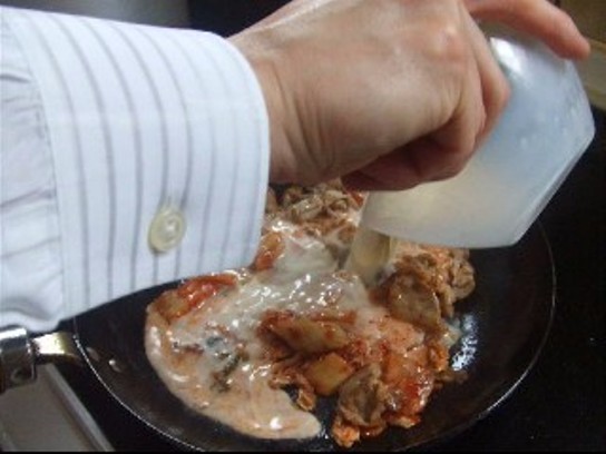 豆乳豚キムチパスタ調理工程画像