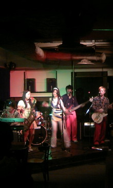 名古屋ライブバー ギルモア日記-081108_234904.JPG