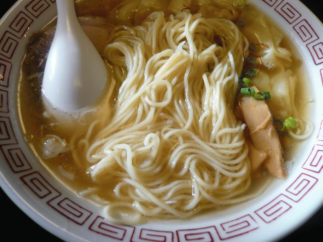 麺房大喜塩ワンタン魚_001-2