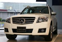 メルセデスの新型SUV“GLKクラス”発売