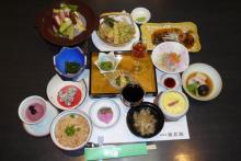 さと山春の御膳　発表会
