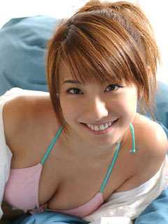 山本　梓