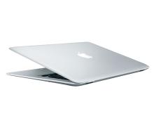 1.94cm／1.36kgの薄型MacBook Air1画像大