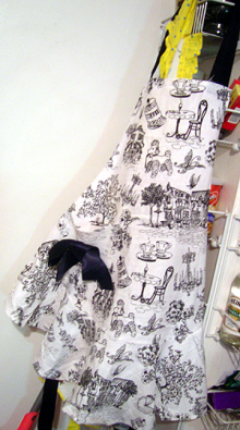 la ballade d’ailleurs-apron