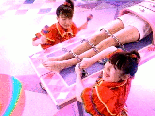 加護亜衣