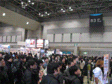 WeMade Online（旧YNKJAPAN）広報ブログ-コミケ企業ブース.gif