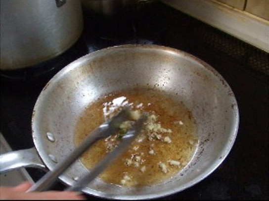 きのことベーコンの和風パスタレシピ工程