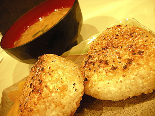 赤のれん 焼きおにぎり