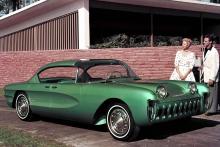 GM、歴代の名車たちを一斉公開