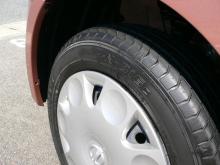 日産ピノタイヤ・ホイール