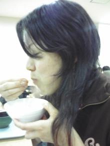 手食
