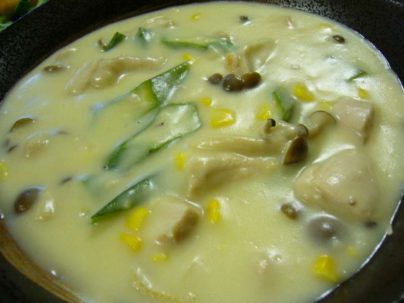 鶏肉とオクラとコーンの中華風クリーム煮