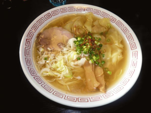 麺房大喜塩ワンタン魚_001