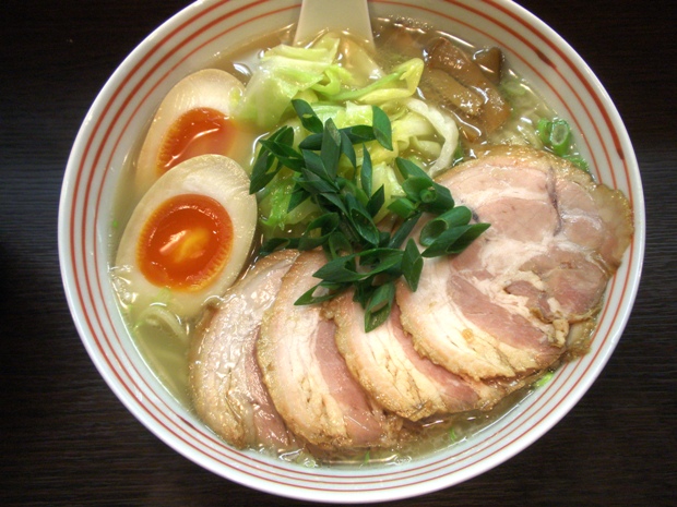 萌えラーメン!燃えジャンク!もえB級グルメ!