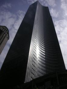 Apr19-077