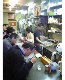 風来居 店内