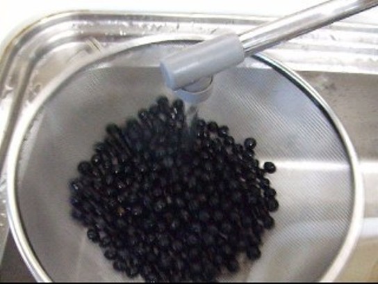 長澤家のレシピブログ-おせち黒豆料理工程