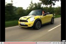 新型『MINIコンバーチブル』