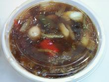 札幌ミルクハウスの真っ直ぐ持って食べて下さい