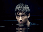 BIGBANG/G-DRAGON　　too fast to live , too young to die