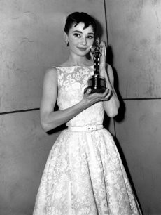 Time Tested Beauty Tips * Audrey Hepburn Forever *-オードリー・ヘップバーン 1954年　アカデミー賞