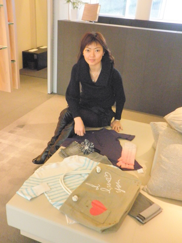 $Hiroko Fujikawa Official Blog