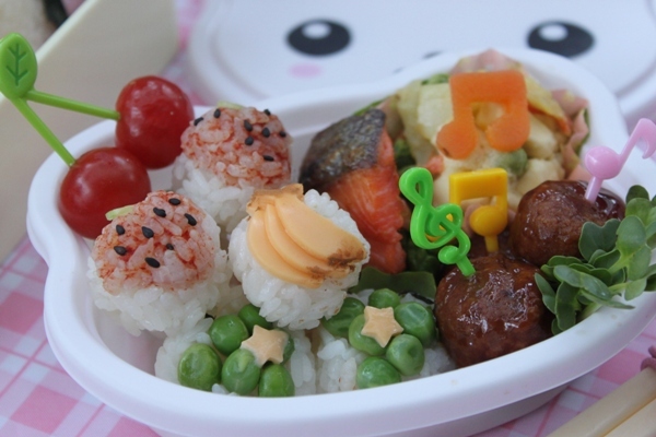 フード・ドクターくりちゃんの食は育！