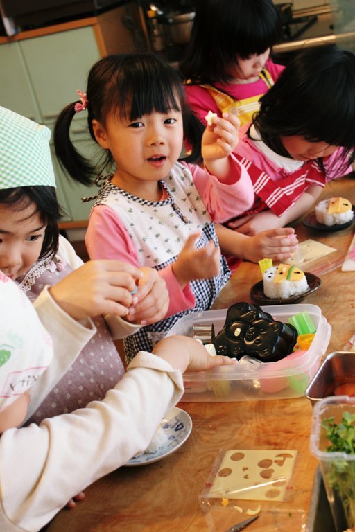 フード・ドクターくりちゃんの食は育！