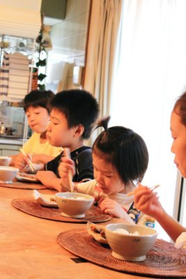 フード・ドクターくりちゃんの食は育！