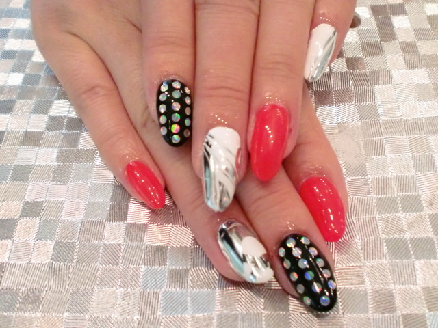 こんにちは★大人気のシャンティネイルです★