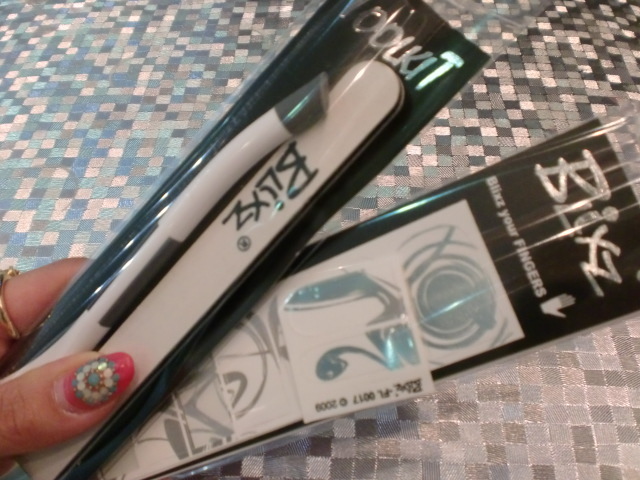 こんにちは★大人気のシャンティネイルです★