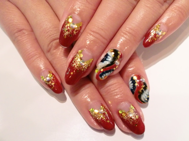 こんにちは★大人気のシャンティネイルです★