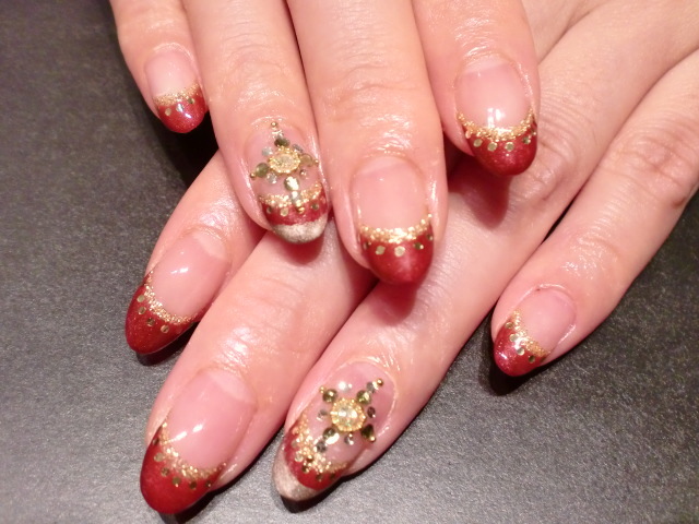 こんにちは★大人気のシャンティネイルです★