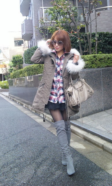 Ｂ７＜ベーセッツ＞ ＮＯ　ＲＯＳＥ　ＷＩＴＨＯＵＴ　Ａ　ＴＨＯＲＮ　