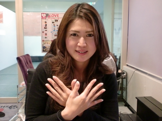 こんにちは★大人気のシャンティネイルです★