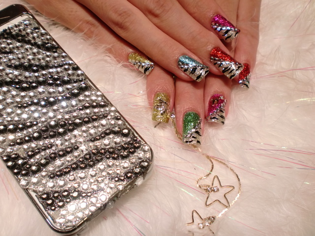 こんにちは★大人気のシャンティネイルです★