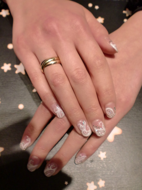 こんにちは★大人気のシャンティネイルです★