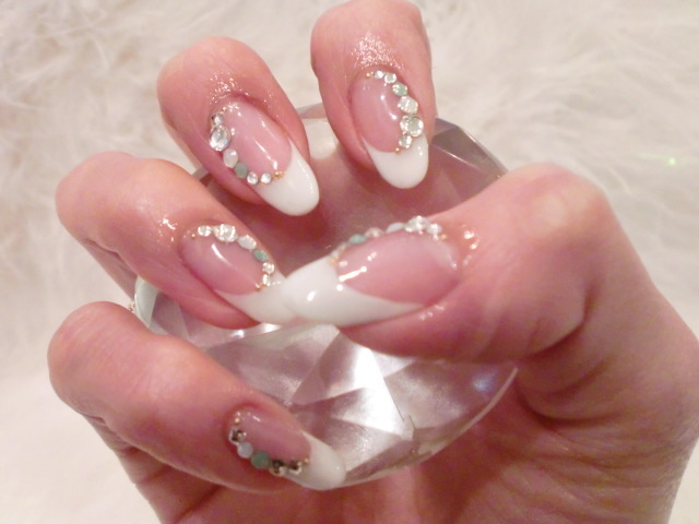 こんにちは★大人気のシャンティネイルです★