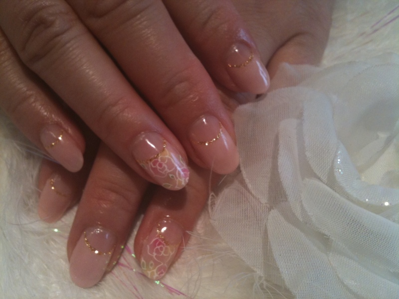 こんにちは★大人気のシャンティネイルです★