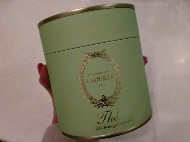 こんにちは★大人気のシャンティネイルです★