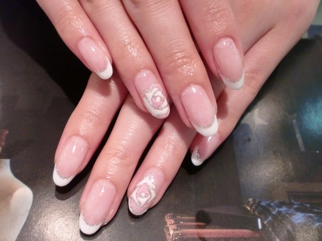 こんにちは★大人気のシャンティネイルです★